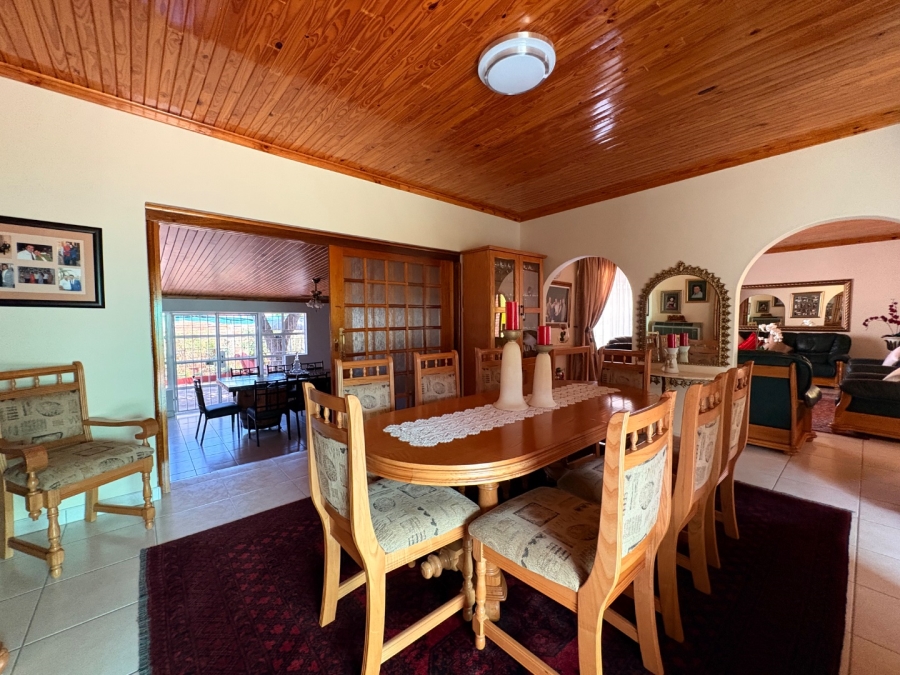 4 Bedroom Property for Sale in Flamwood North West